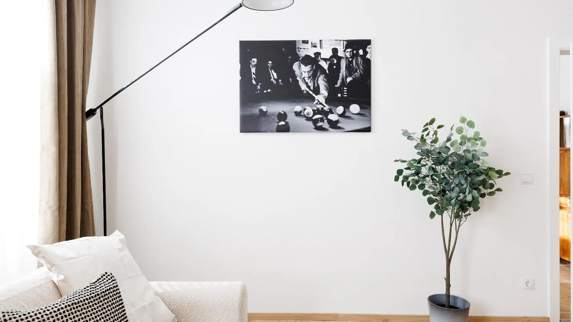 Central Apartments - Hauptbahnhof Vienna Austria