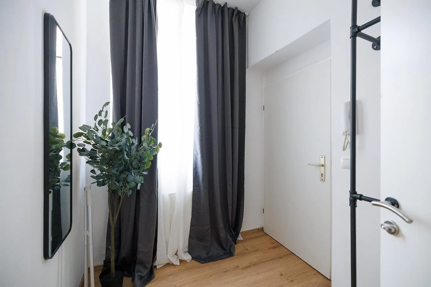 Central Apartments - Hauptbahnhof Vienna 0*,